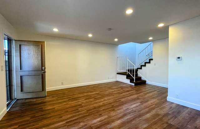 Updated 2-Bedroom Townhome with Garage in Resort-Style Community