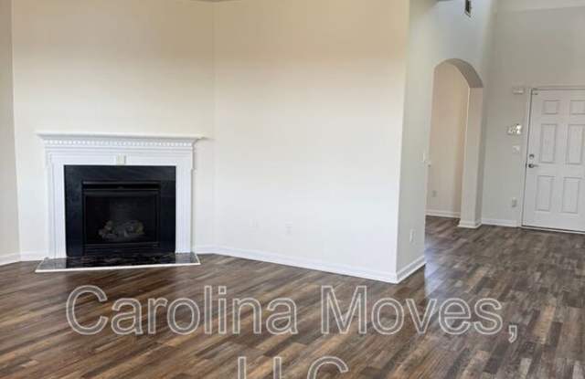 223 Collingwood Lane