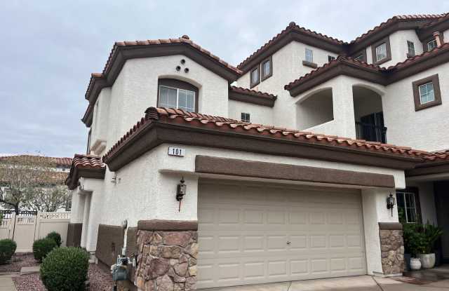 Photo of Beautiful 3 bedroom home