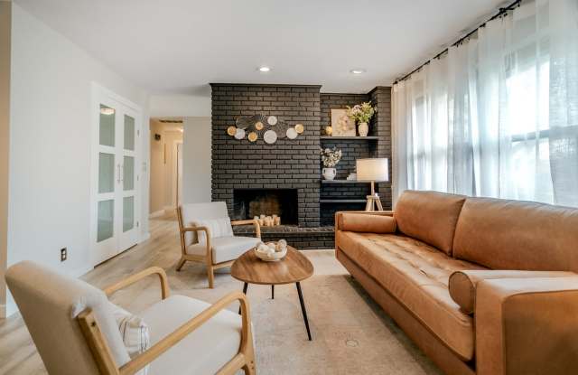 Photo of 3928 Pasadena Dr