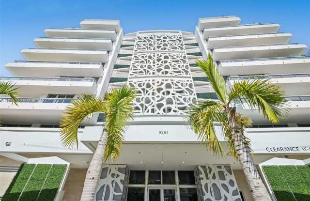 9261 E Bay Harbor Dr