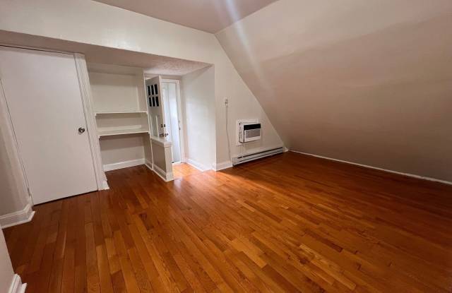 105 Summerfield Avenue