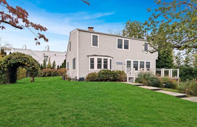 Photo of 19 Sherwood Drive