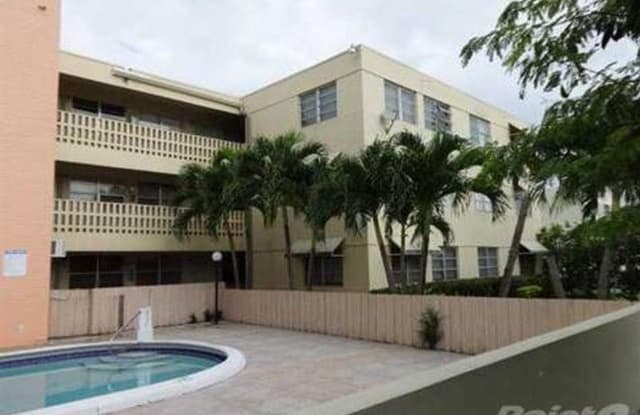 1851 NE 168 St # C-11 - 1851 NE 168th St, North Miami Beach, FL 33162