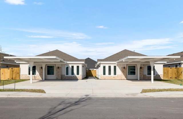 Photo of 3bed/2bath Apartment in Edinburg. Don't Miss Out!