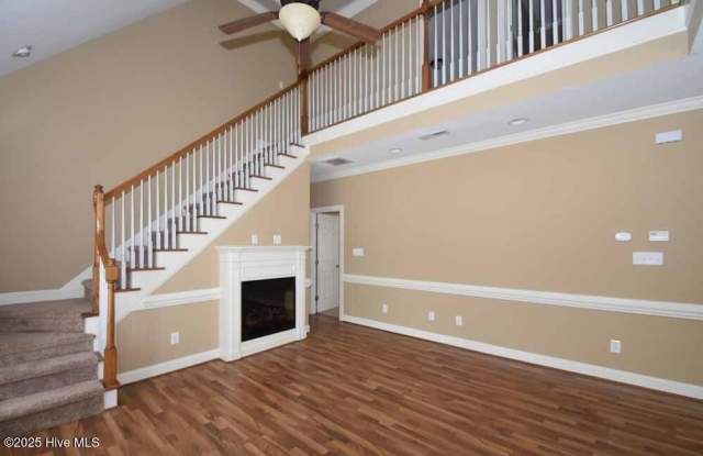 2209 Remington Court unit: B