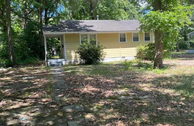 2215 Briarfield Rd.