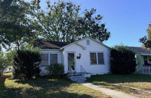 3610 DARTMOUTH AVENUE N