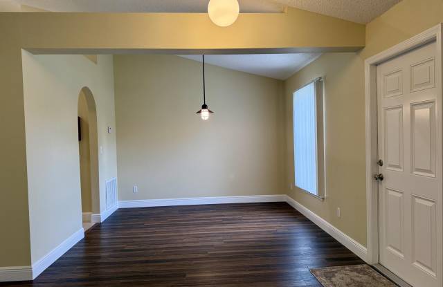 5890 NW Dowse Street