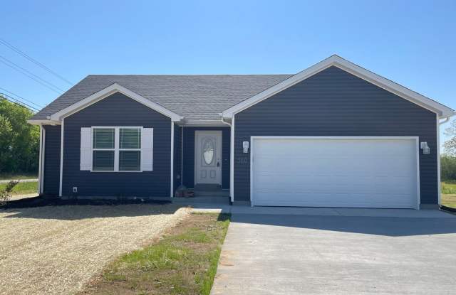 Photo of 560 Labrador Drive