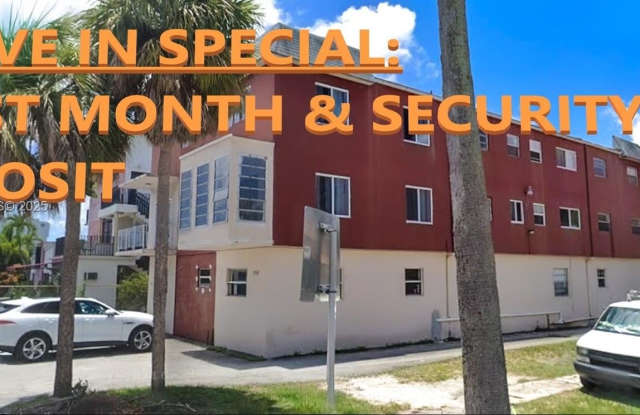 Photo of 5960 NE 5th Ct