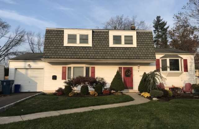 7 GRIER RD - 7 Grier Road, Somerset, NJ 08873