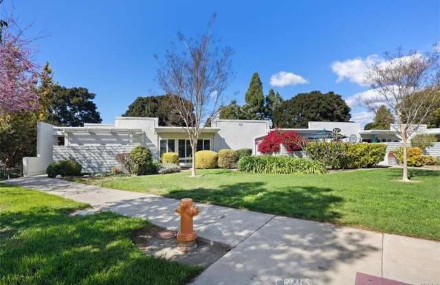 Photo of 2111 Via Puerta