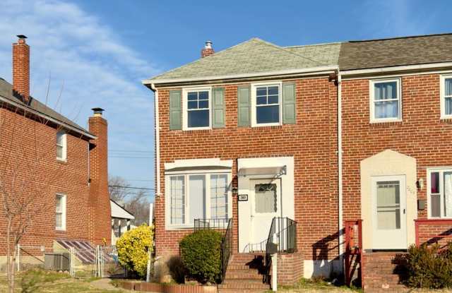 Photo of Charming 3 Bedroom/1.5 Bathroom in Essex, MD!