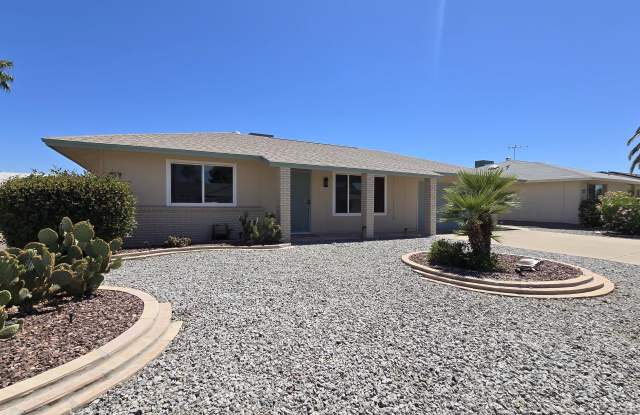 12819 W BONANZA Drive