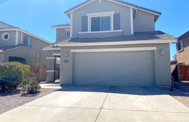 1763 W Appaloosa Way