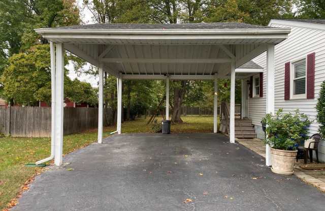 11712 LANCELOT Drive