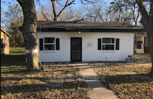 1013 Harlem Ave