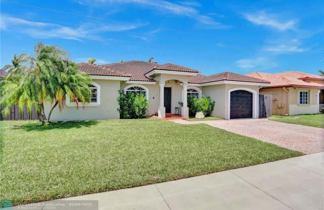 14221 SW 160th Ter - 14221 Southwest 160th Terrace, Richmond West, FL 33177