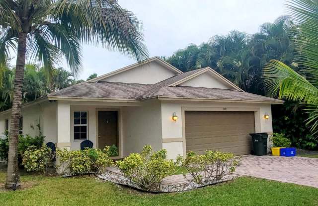 2445 Douglas Ave - 2445 Douglas Avenue, Delray Beach, FL 33444