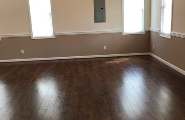209 Midvale Crossing