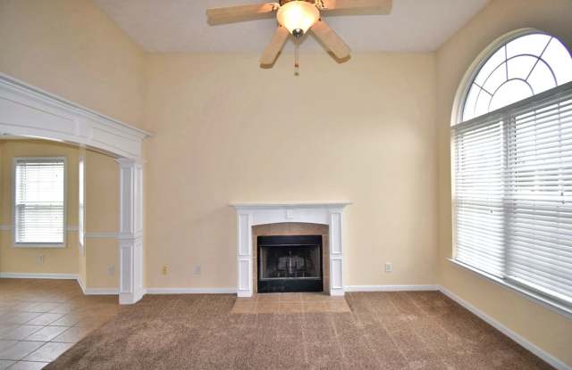 Wonderful 3BR/2BA Smyrna home on a corner lot, 2 car garage!