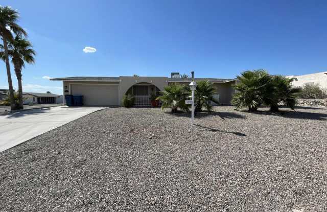 197 Greentree Dr - 197 Greentree Drive, Lake Havasu City, AZ 86403