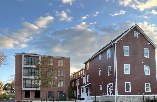 Rail and Granary Lofts