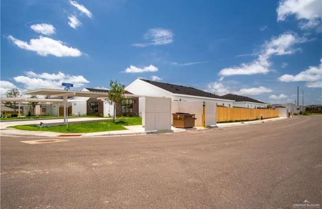 2104 E Viviana Street