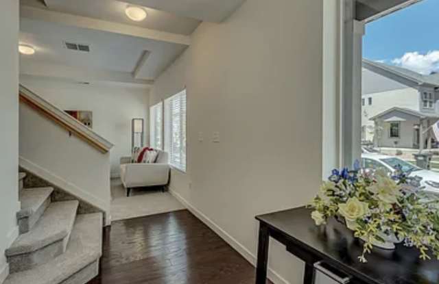 6292 John Muir Trail