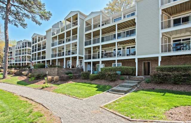 20367 Harborgate Court