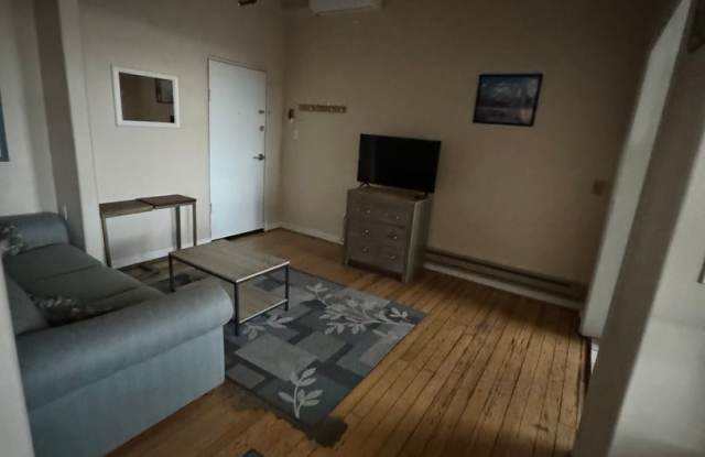 Photo of Furnished Apartment Downtown