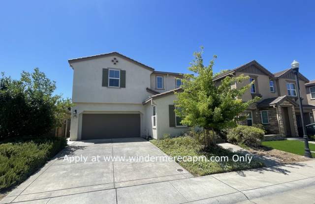 Photo of 4 BDRM 3 BA Bright Home with Open Kitchen - Close to Elk Grove Auto Mall