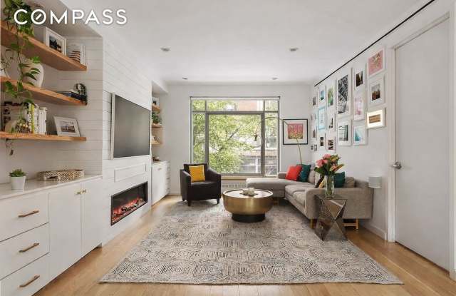 132 East 30th Street