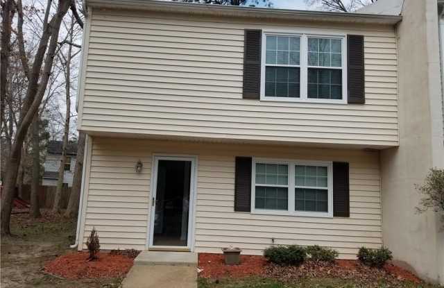 1125 Old Denbigh Boulevard