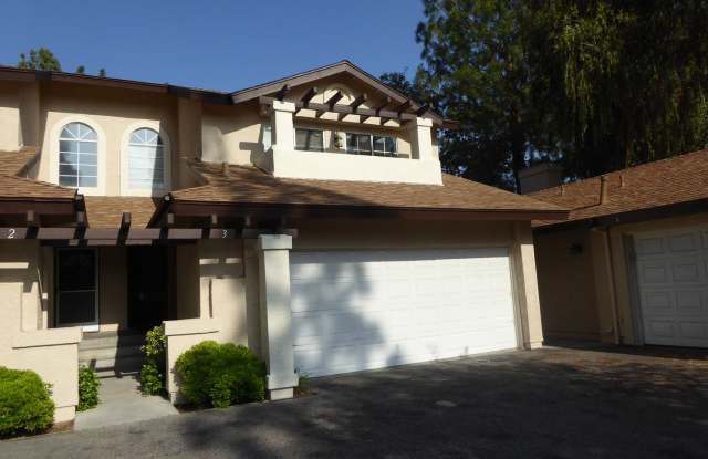 Photo of COMING SOON! Mountain View Courtyards 3 Bedroom for Rent in Santa Clarita!