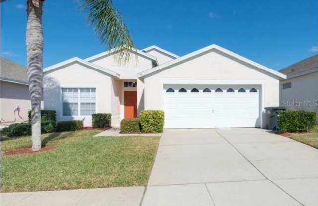 8121 FAN PALM Way