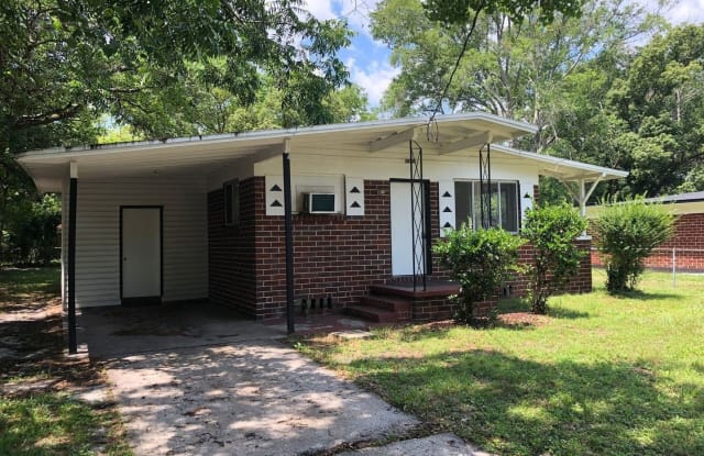 5042 Lincoln Circle N. - 5042 Lincoln Circle North, Jacksonville, FL 32209