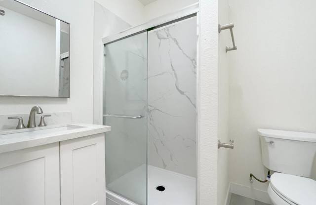 411 E Santa Clara ST G