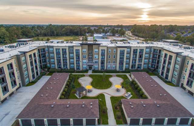 Photo of Highpoint at Cypresswood