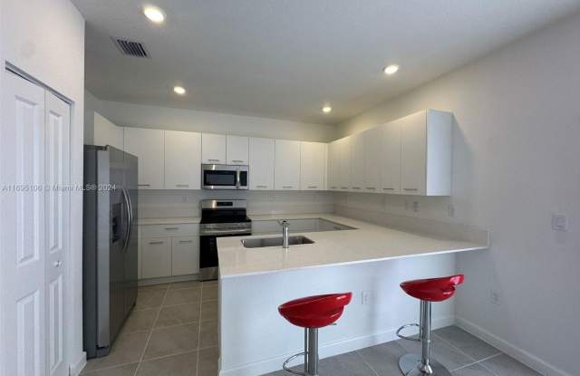 2428 NW 119th Terrace 2428, Miami, FL 33167