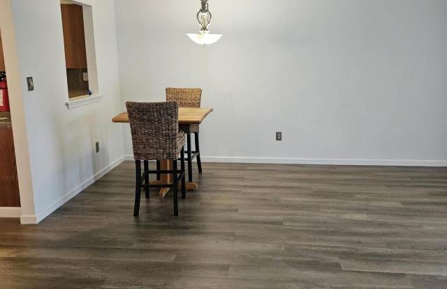 259 Tulip Lane