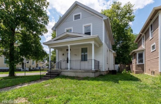 301 Eaton Ave - 301 Eaton Avenue, Hamilton, OH 45013