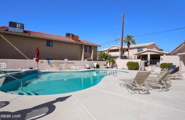 2095 Mesquite Ave