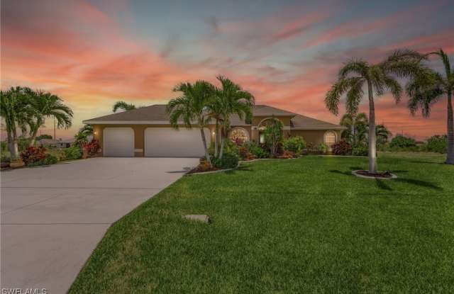 128 NW 9th Street