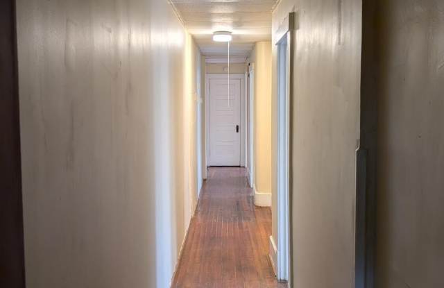 1411 N Washington Avenue unit: B2