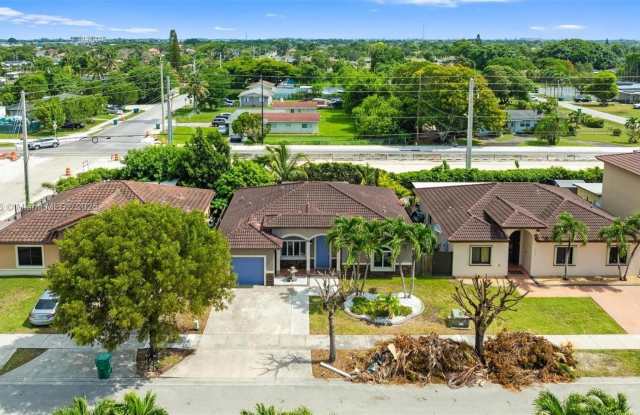 Photo of 13383 SW 268th Ter