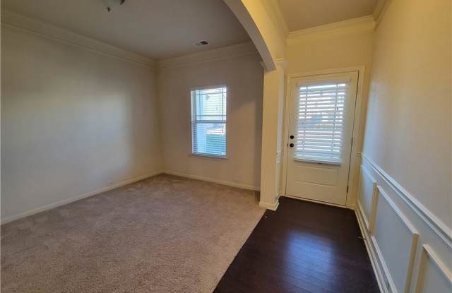 1043 Blind Brook Circle