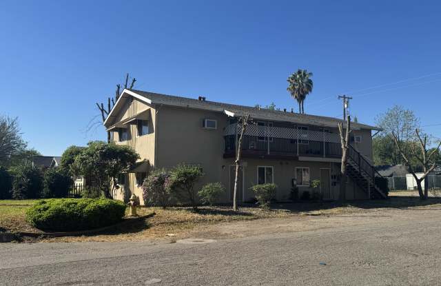 1749 Magnolia Street - 1