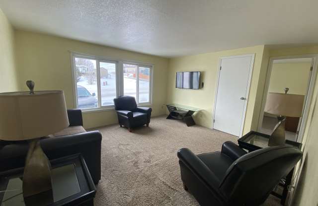 Photo of 1422 9th West Avenue - B